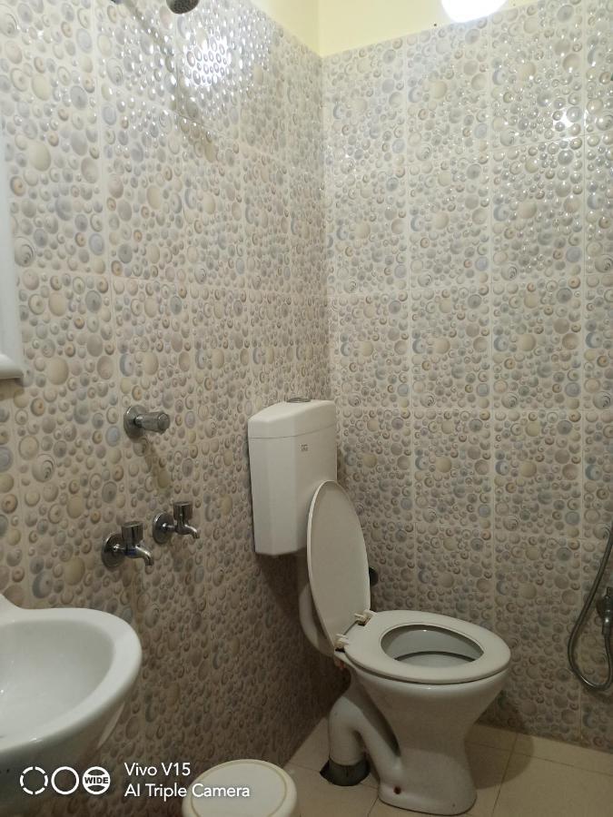 Hotel Executive Bongaigaon ภายนอก รูปภาพ